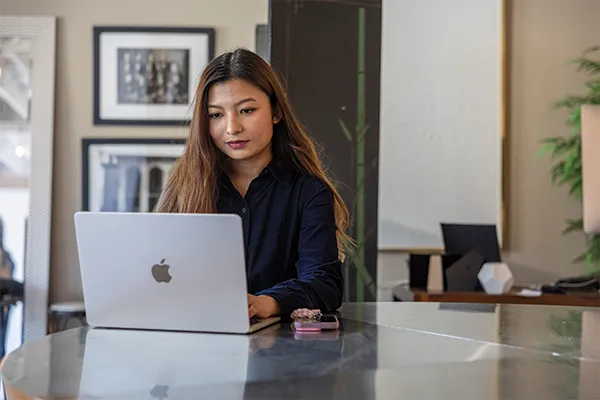 Working professional completing MBA coursework while balancing a full-time career. 